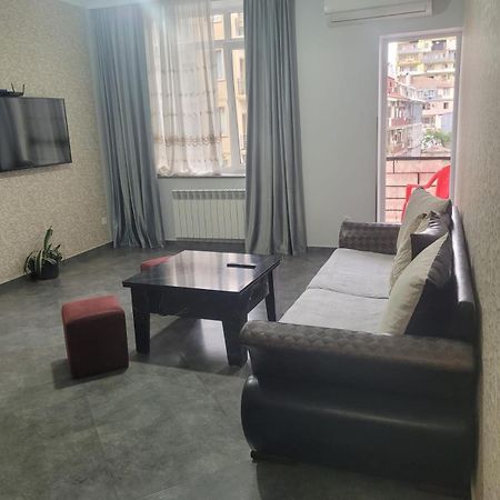 Квартира В Батуми / Apartments In บาทูมิ ภายนอก รูปภาพ